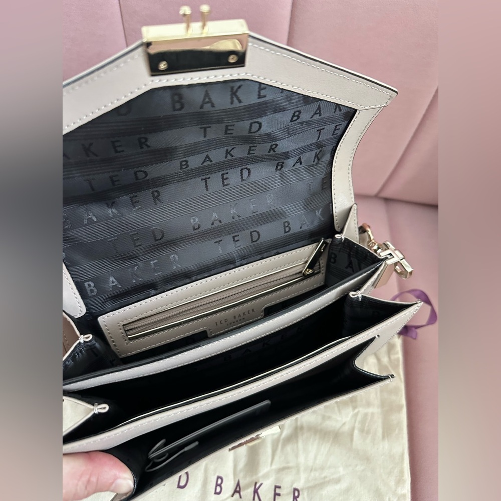 Ted Baker Grey Satchel with Crossbody Strap - Picture 4 of 12